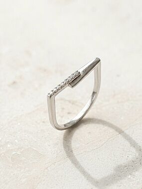 Platinum Plated Arrow Ring with Pavé CZ Accents | Geometric Silver Tone Ring